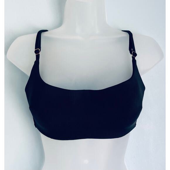 NWOT Victoria's Secret Swim Top Black Medium Wireless - Picture 1 of 7